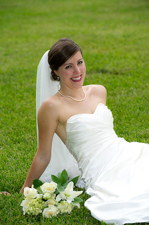 Ellen's bridal 115