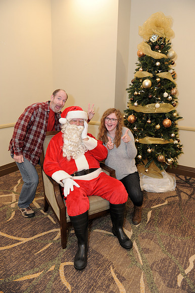 Holiday Party 036