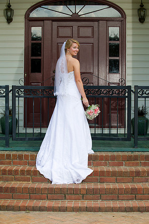 Lindy's bridals 132